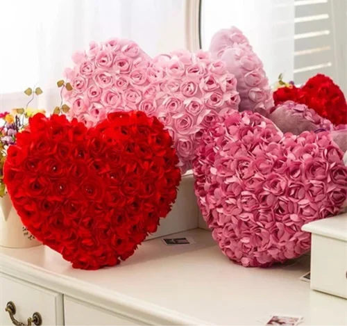 Heart-Shaped Decorative Throw Pillow